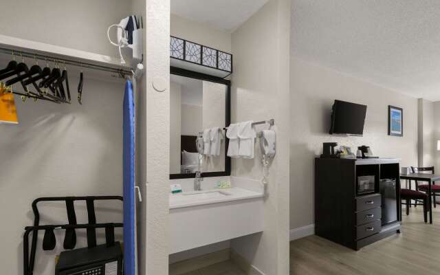 Quality Inn - Near Serenoa Golf Club