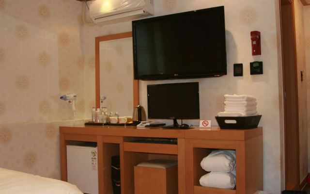 GS Hotel