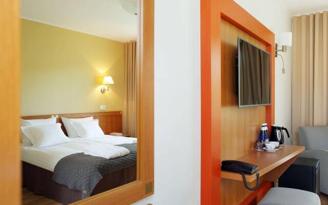 Oru Hub Hotel Tallinn - Handwritten Collection