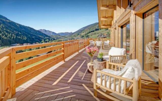 Chalet Alti - OVO Network