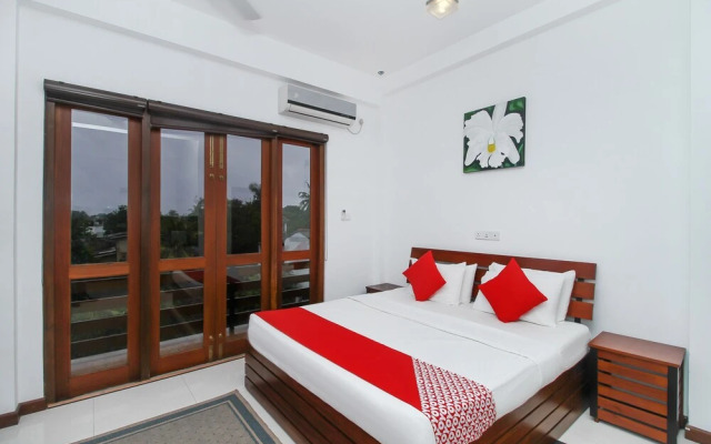 Oyo 387 Iddamal Apartments