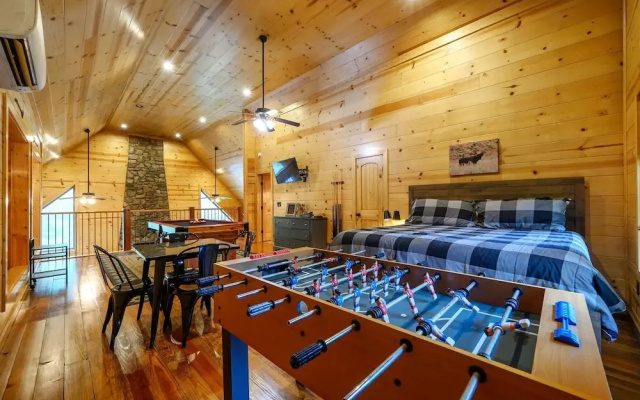 Summer Moon Lodge - For 8ppl
