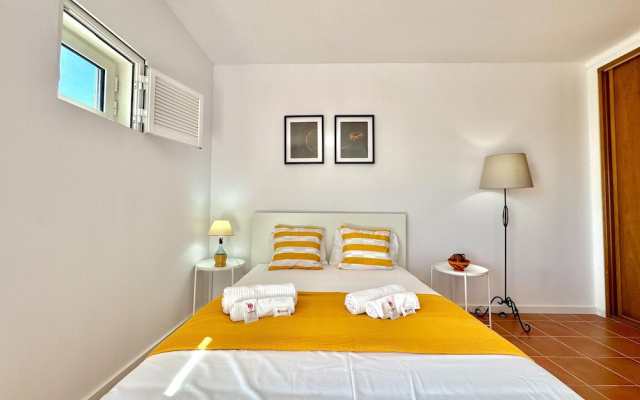 Monte Gordo Vila Verde by Homing