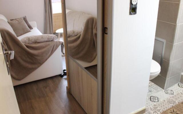 Appartement Les Menuires, 1 pièce, 2 personnes - FR-1-452-71