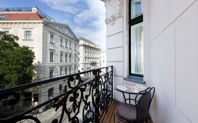 LiV'iN Residence by Fleming's Wien-Parlament