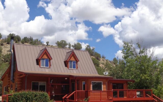 Vacation Home Between Zion National Park and Bryce Canyon