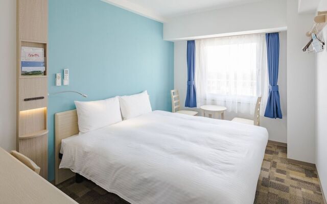 Toyoko Inn Imba Nihon-idai Ekimae