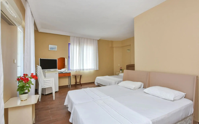 Nil Hotel