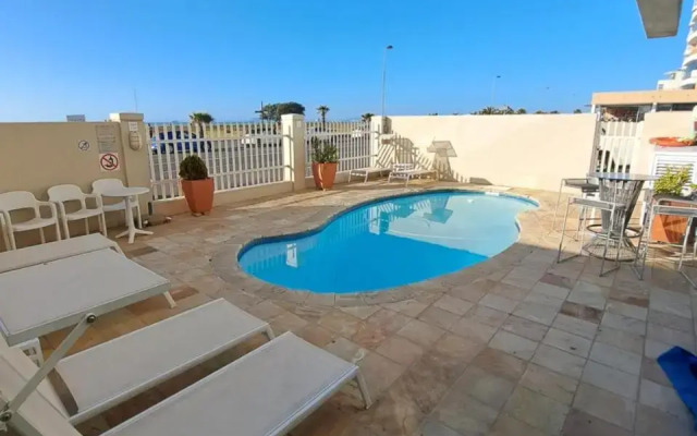 3 Bedroom Sea Facing Family Stay