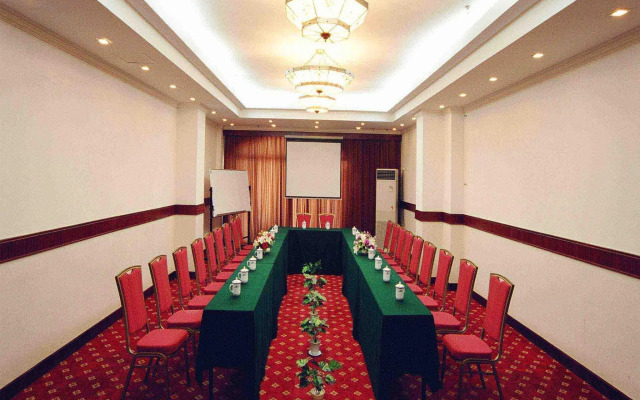 Jinjiang Inn Select Shanghai Nanjing Road Pedestrian Street