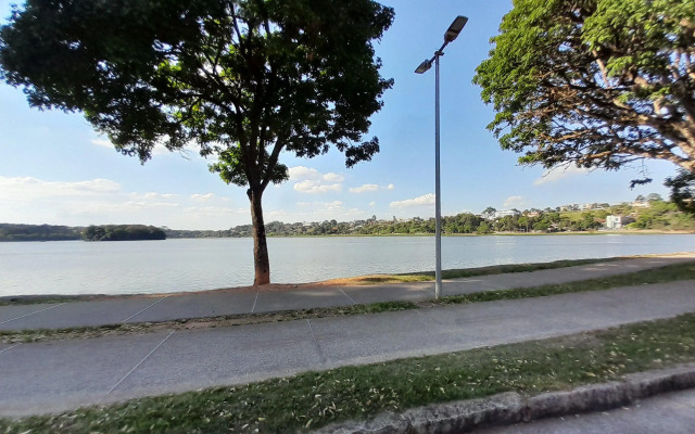 Jacuzzi Privativa e Vista a Lagoa da Pampulha