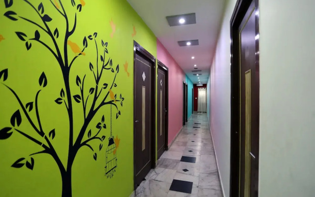 OYO 9044 Hotel Yatrik