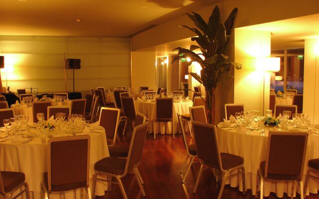 Hotel VIP Executive Azores