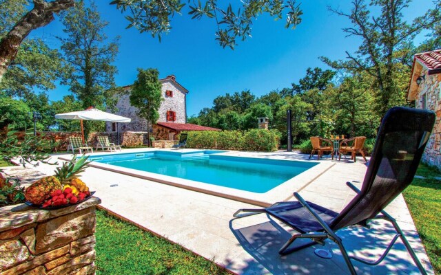 Beautiful Home in Krnica With Wifi and 2 Bedrooms