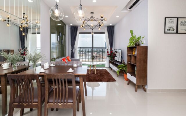 Halo Sun Avenue Apartments