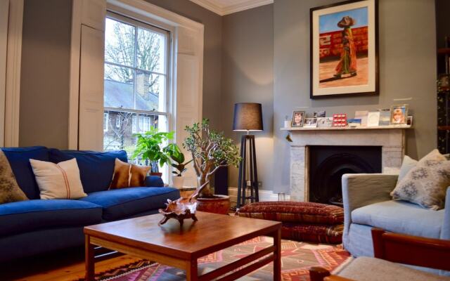 4 Bedroom Family Home in Islington