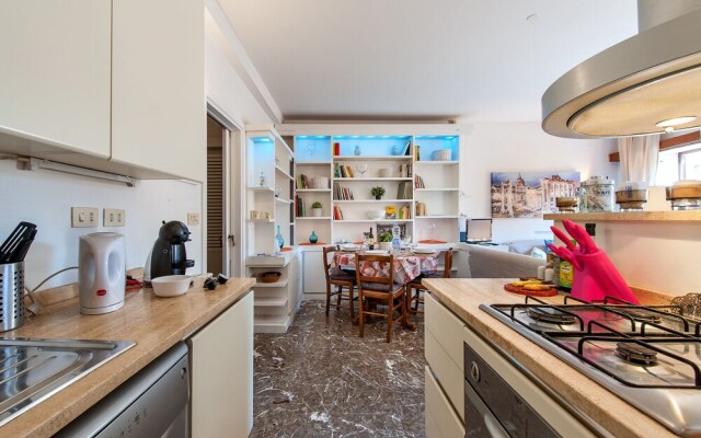 Spanish Steps Apartment