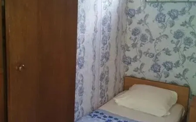 Pod palmoj