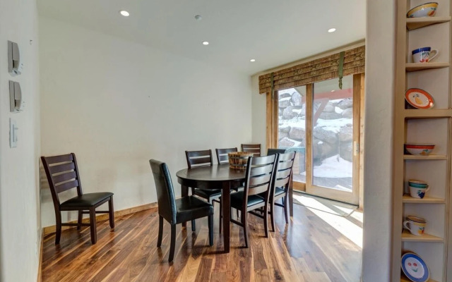 Bear Trail Luxury 5 Bedroom Townhouse