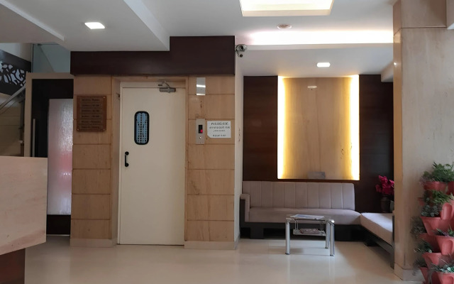 Hotel Apna Avenue