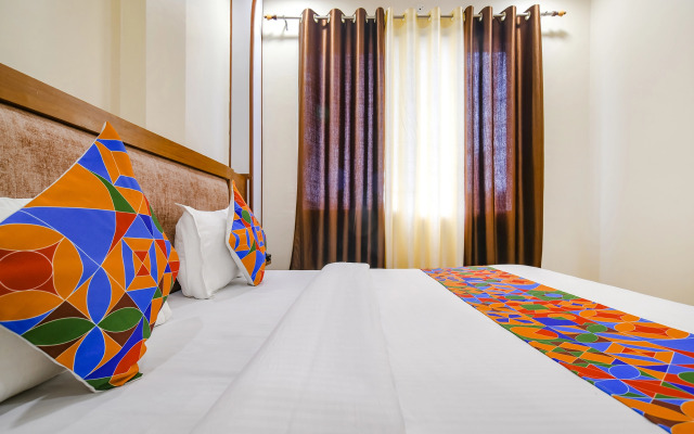 Fabhotel Atharv