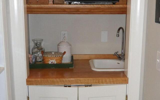 Windsome Bed & Breakfast