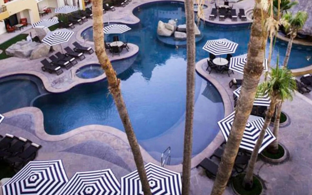 Beautiful Studio JR Suite in Downtown Cabo