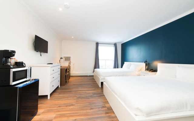 Cloud 9 Inn