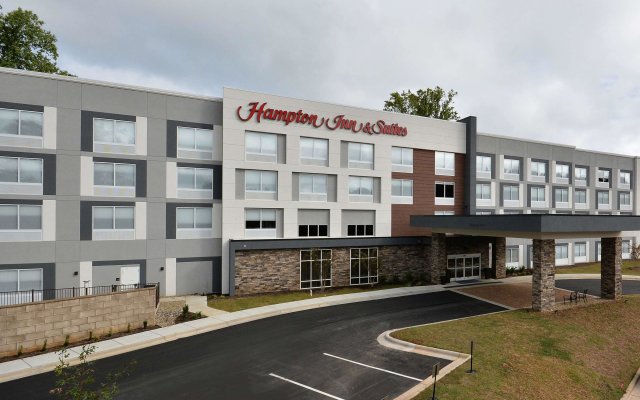 Hampton Inn & Suites Charlotte North I 485