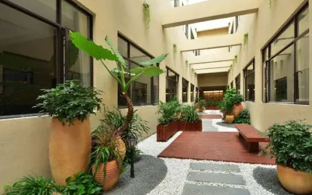 OULAN hotel