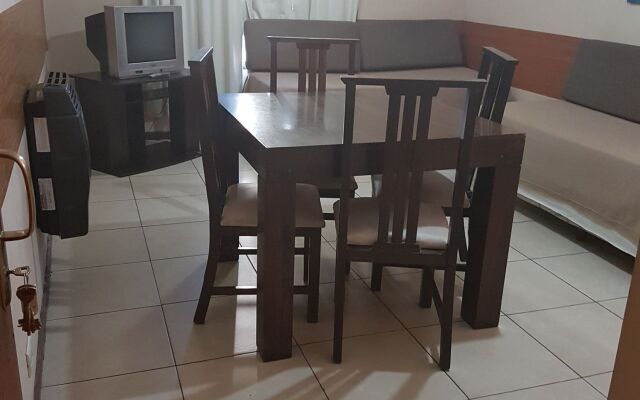 Uvas Apart Hotel