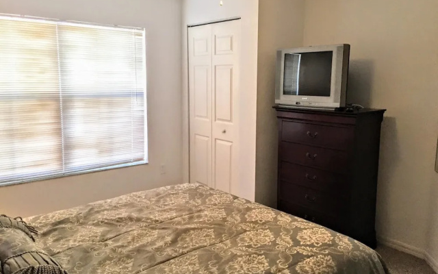 1391-49846 - 3 Bedroom Townhome