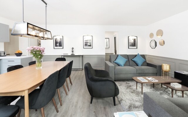 Luxury 2BDR Opera I by Livinparis