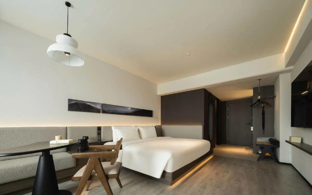 Atour S Hotel South Gate Xian
