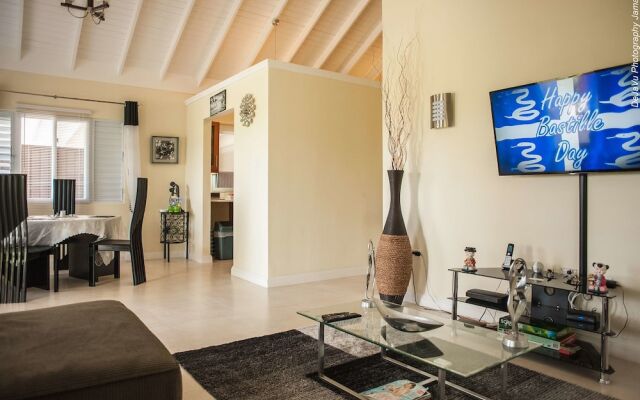 Summer Shades at Richmond Estate