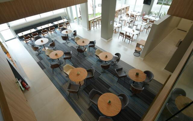 Holiday Inn Express Asuncion Aviadores by IHG