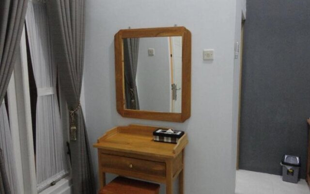 Pendowo Huis Guest House