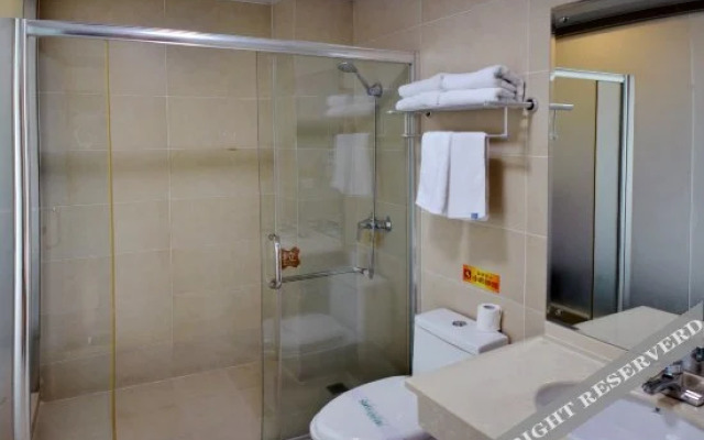 Chengpin Business Hotel