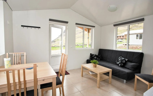 Urdartindur Guesthouse