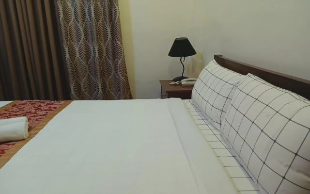 Jo Carter's Hotel and Suites Angeles City