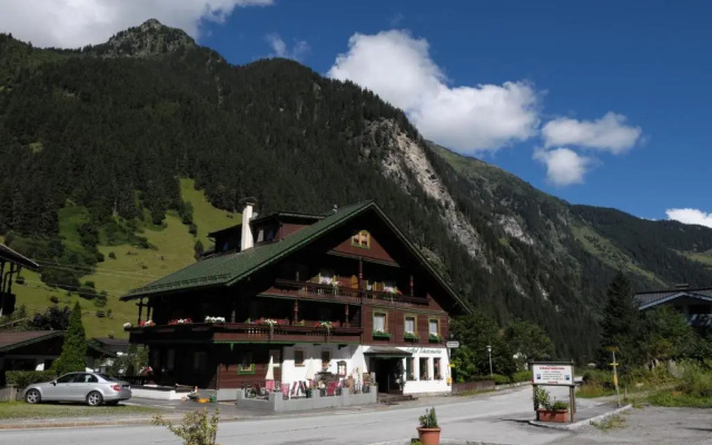 Hotel Gasthaus Schwarzenstein