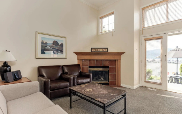 Villa's At Eldorado Resort