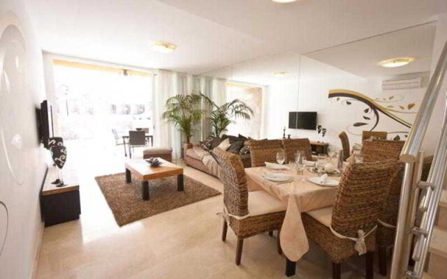 Tauro Resort