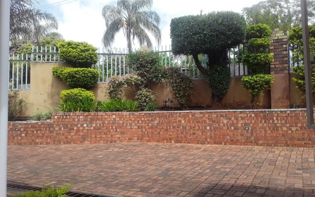 Vuya Nathi Bed & Breakfast