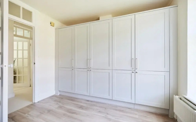The Golders Green Place - Modern and Bright 1bdr Flat, London