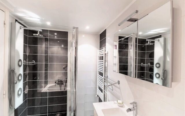 Gambetta Cannes Apartment