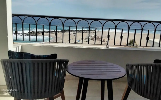 Ocean view beach suite