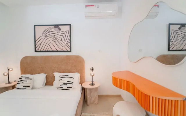 Villa Malaga Luxury for 10 in Central Marsa