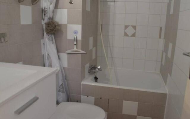 Appartement Le Grau-du-Roi, 1 pièce, 4 personnes - FR-1-250-127