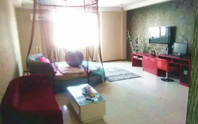 Tangtang Theme Apartment Holiday Hotel